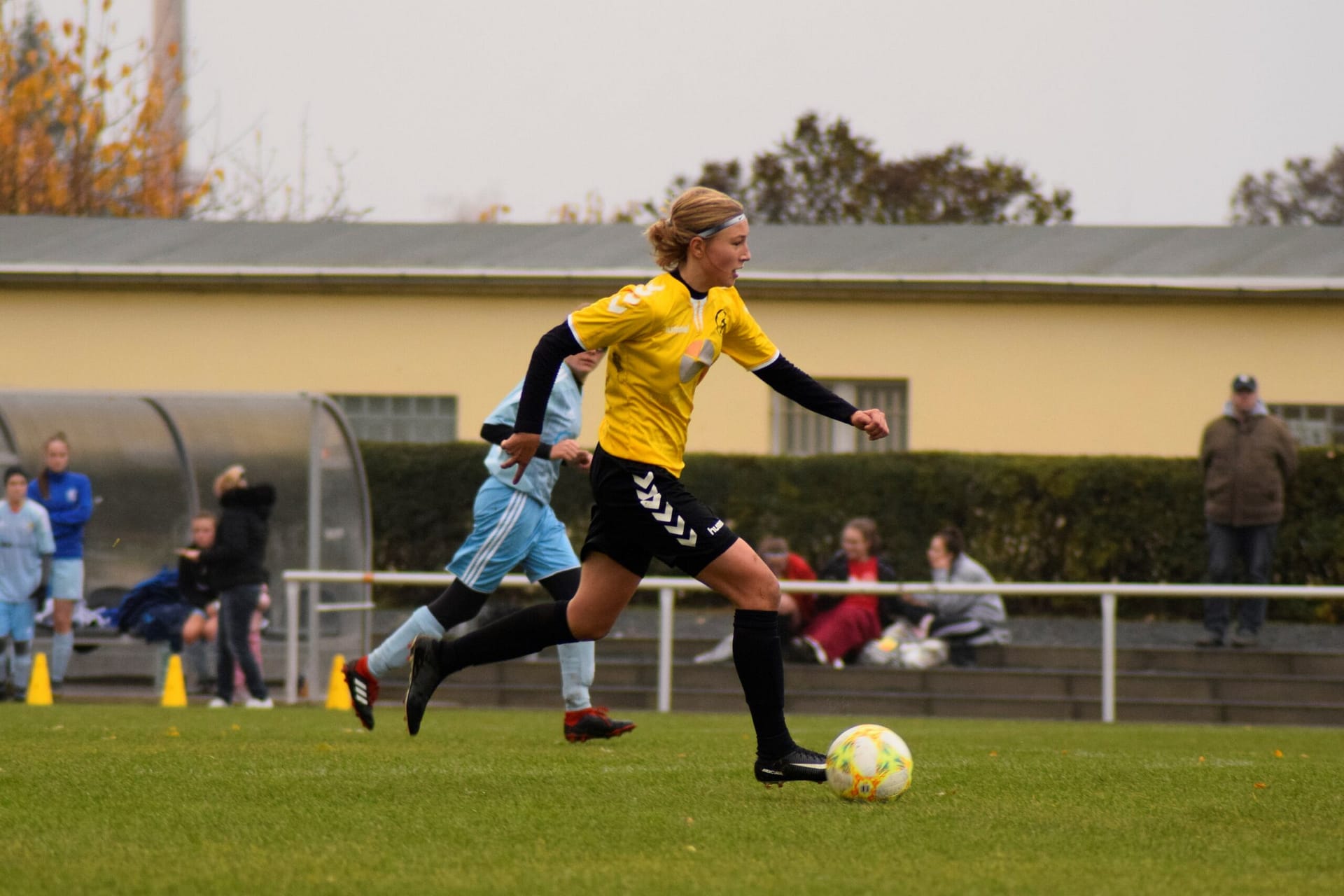 Fußballschule Team-Soccer - Dribbling
